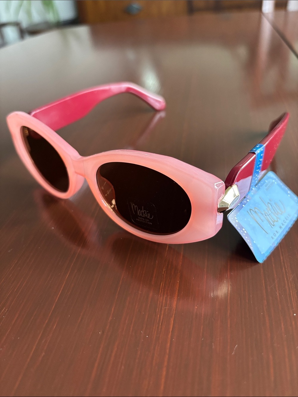 Mackie 100% UV protection oval cat eye,tortoise shell,dark rose arms,black lens